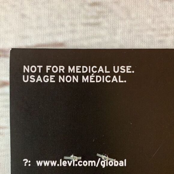 3 Pack Levi’s Washable Face Masks - Picture 3 of 6